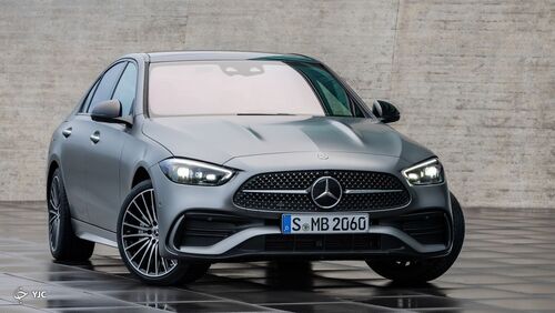 بی ام و 4 سری 2022 در مقابل مرسدس بنز  C-Class 2022 + فیلم