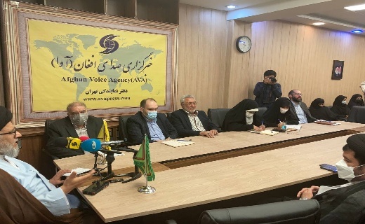 جمهوری اسلامی ایران و عظمت ایران هدف دشمن است
