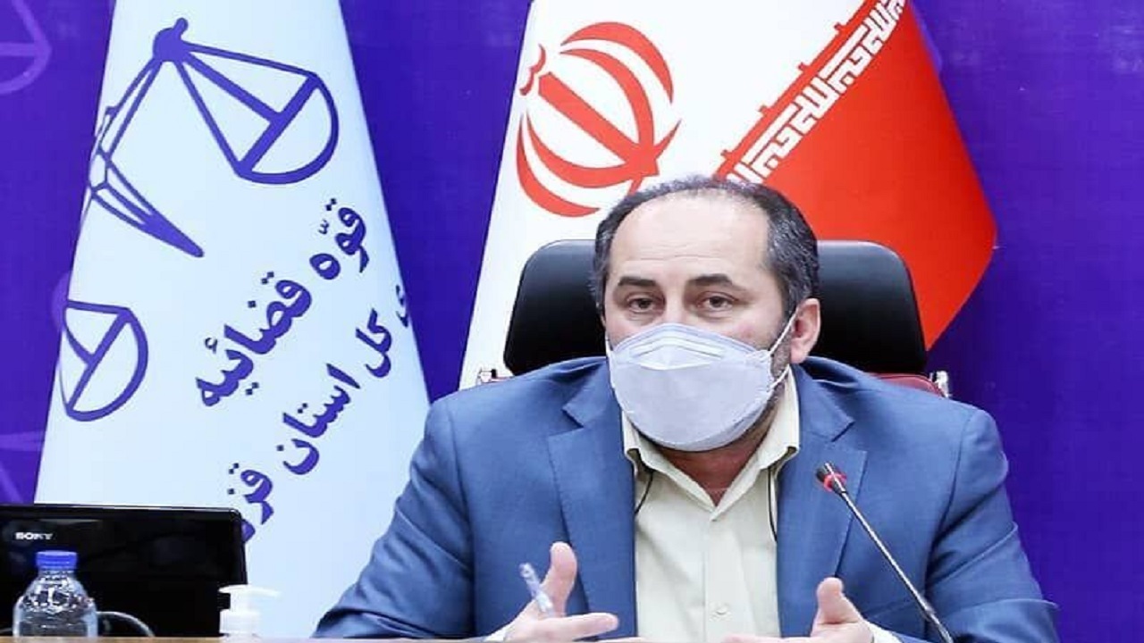 تظاهر به روزه‌خواری در ملاء‌عام به مثابه دین‌ستیزی است