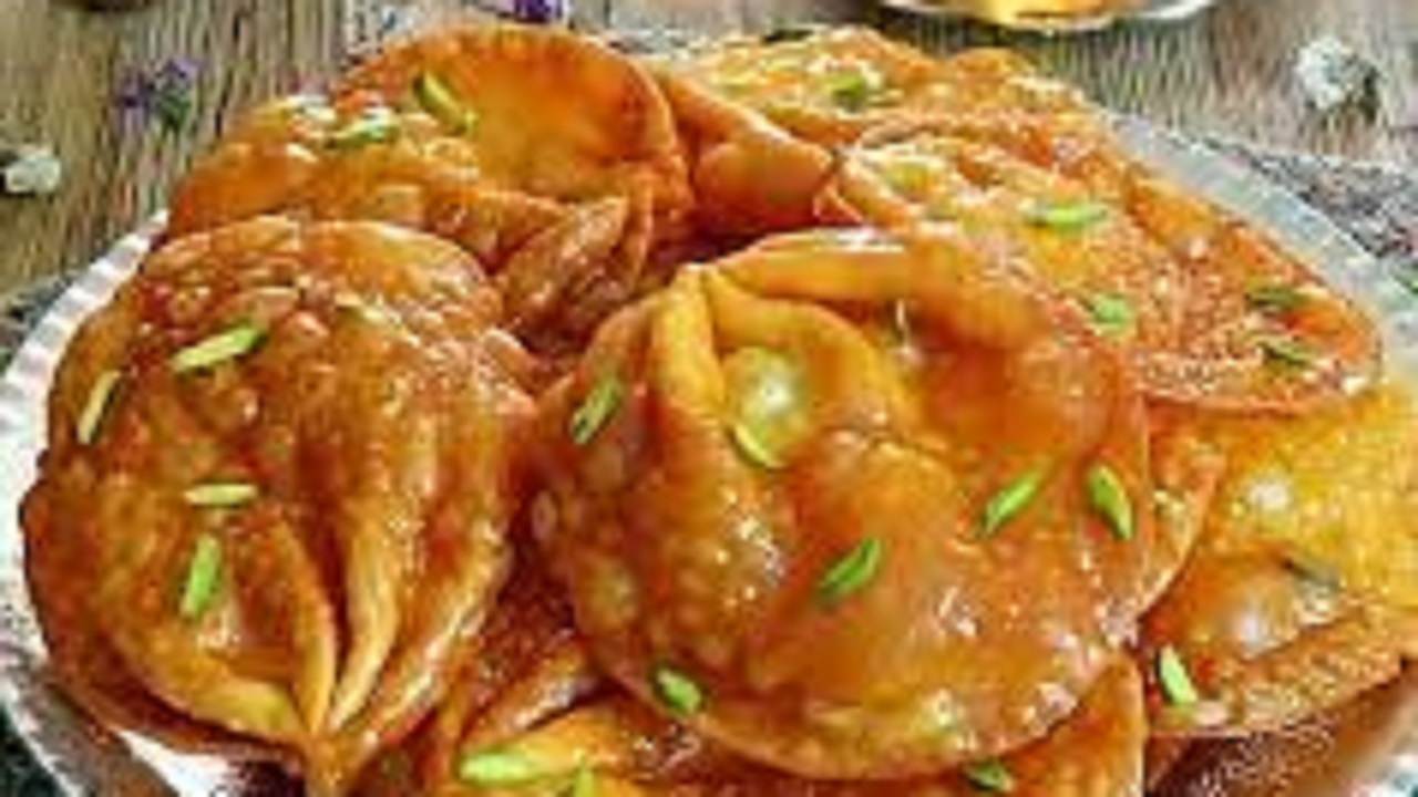 طرز تهیه گوش فیل اراکی یا برگی + فیلم