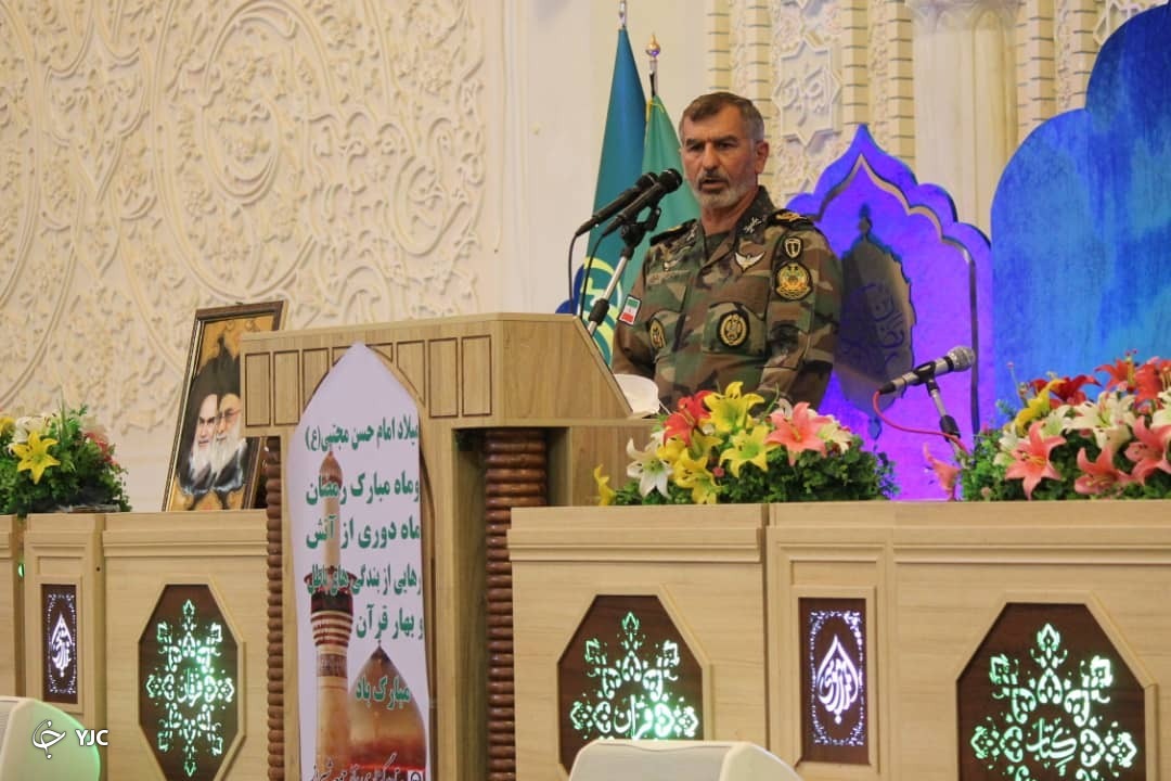 ولایتمداری؛ یکی از برجسته‌ترین وجوه ارتش است