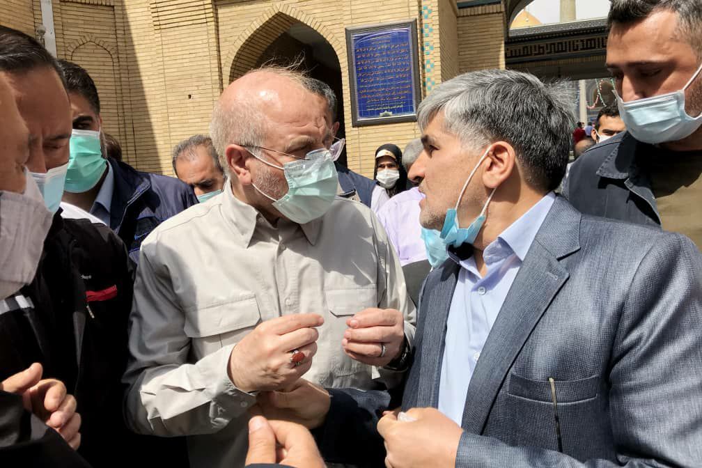 گفت&zwnj;وگوی بی&zwnj;واسطه قالیباف با مردم ری پس از نماز جمعه + عکس و فیلم
