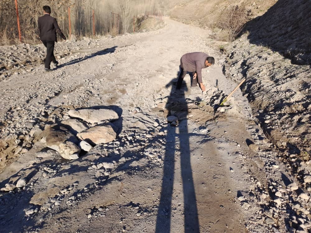 جاده ناهموار روستای همای علیا برای اهالی دردسرساز شد + تصاویر