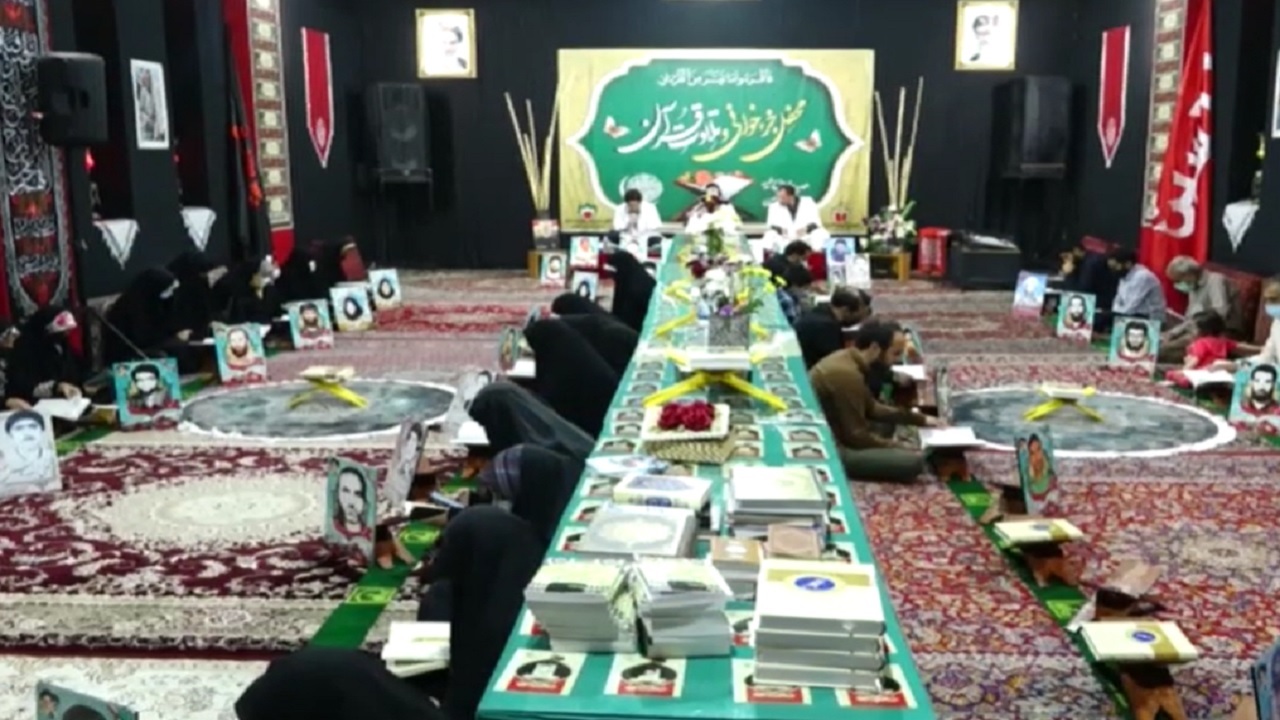شهیدان میزبان مشتاقان بندگی هستند