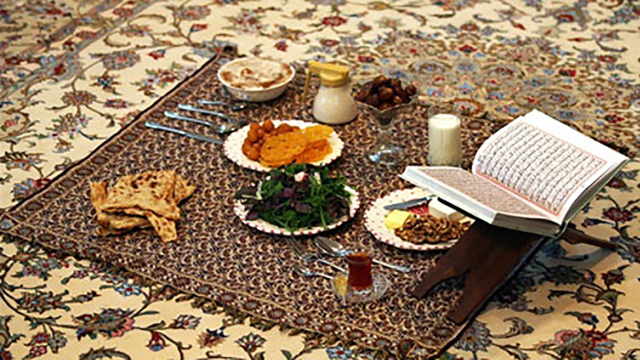 راهکار طب سنتی برای کاهش فشار به معده در افطار + فیلم