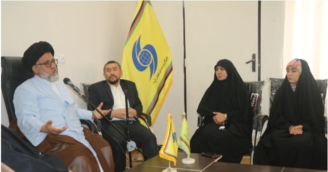 تحولات افغانستان با حضور مهاجرین در قم بررسی شد + تصاویر تحولات افغانستان با حضور مهاجرین در قم بررسی شد + تصاویر