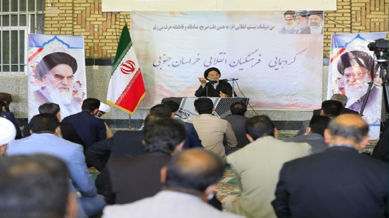 فرهنگ سازی باید از خانواده ها شروع شود