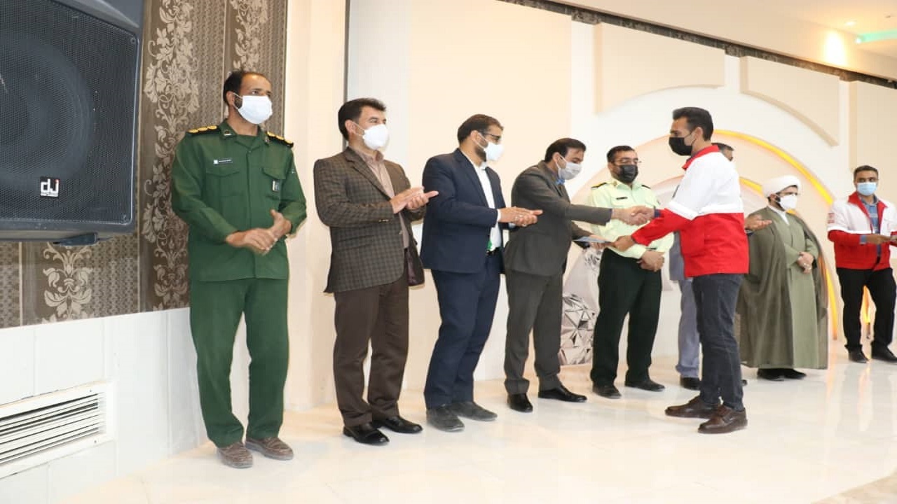 مراسم تجلیل از فعالان طرح ملی نوروزی شهرستان خاتم