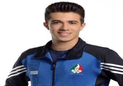 وحید سنایی سر مربی شیرازی تیم ملی نوجوانان و جوانان ساواته 