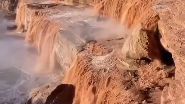 آبشار شکلاتی در کجا قرار دارد؟ + فیلم