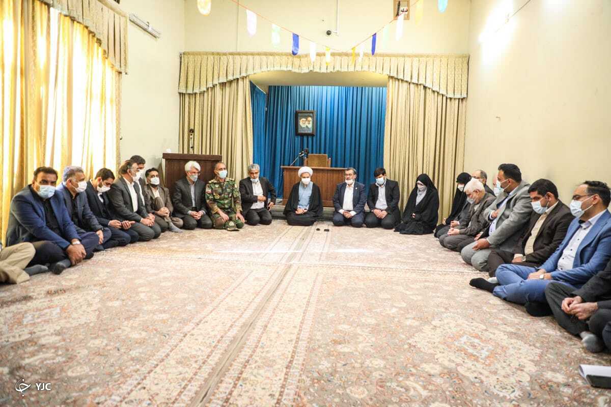 مدیریت شهری شیراز، نگاه ترویجی به کاربردی کردن شعار سال دارد