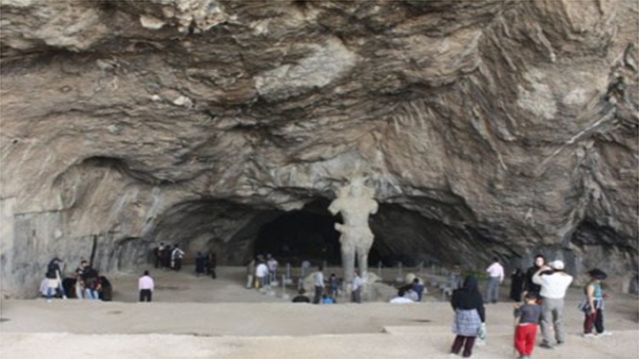 کازرون میزبان سه هزار و ۶۲۷ نفر گردشگر