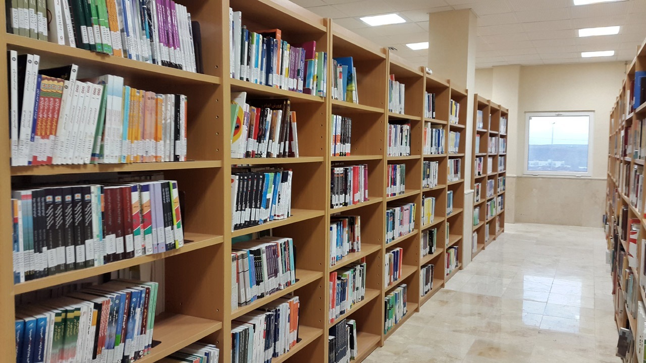 اهدا هزار جلد کتاب به منظور توزیع در پایگاه‌های نوروزی خراسان شمالی