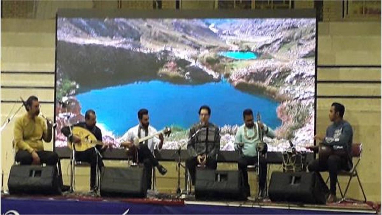 برگزاری کنسرت موسیقی سنتی در شهرستان آبدانان