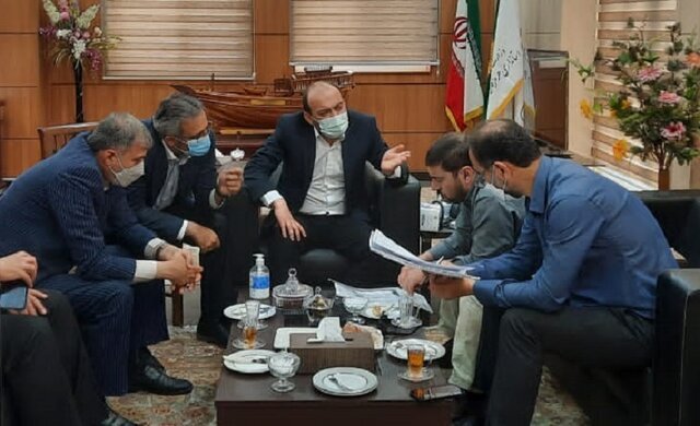 استاندار هرمزگان :
با اجرای طرح بندری جدید، بندرلنگه از بن بست توسعه‌ای خارج خواهد شد