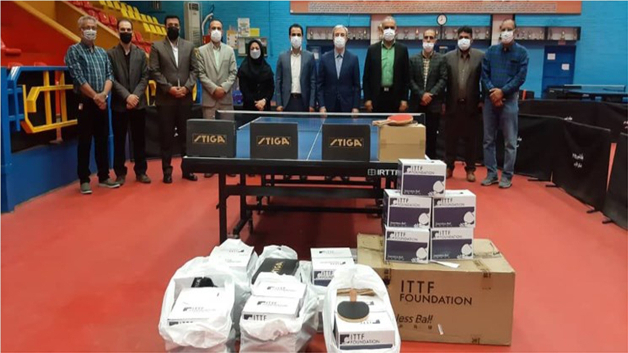 اهدای اقلام ورزشی به سیل‌زدگان فارس از سوی فدراسیون جهانی پینگ پنگ