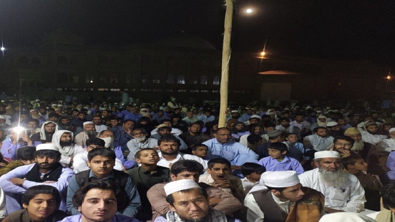 انس گرفتن با قرآن کلید رسیدن به سعادت است
