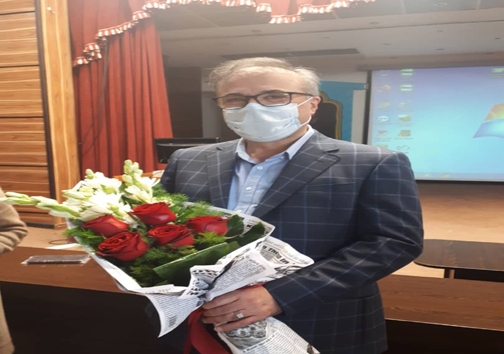 ماجرای پزشکی که به پیشنهادهای متعدد برای مهاجرت پشت پا زد ماجرای پزشکی که به پیشنهادهای متعدد برای مهاجرت پشت پا زد