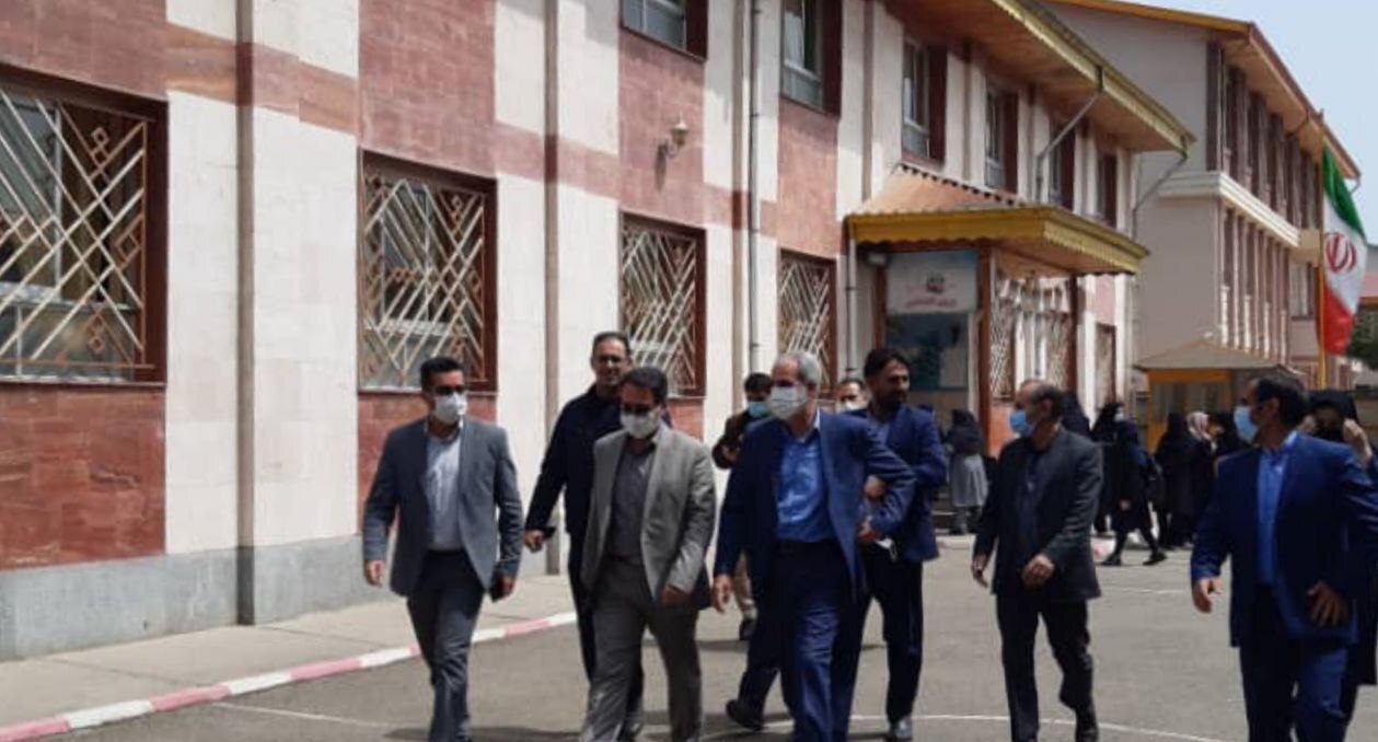 ضرب و شتم دانش آموز، پای وزیر را به آستارا کشاند
