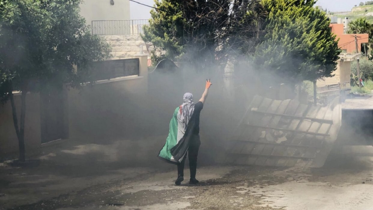 زخمی شدن ۷۲ فلسطینی در نابلس