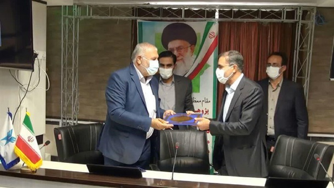 امضای تفاهم‌نامه بین سپاه حضرت قمربنی‌هاشم (ع) و دانشگاه آزاد شهرکرد