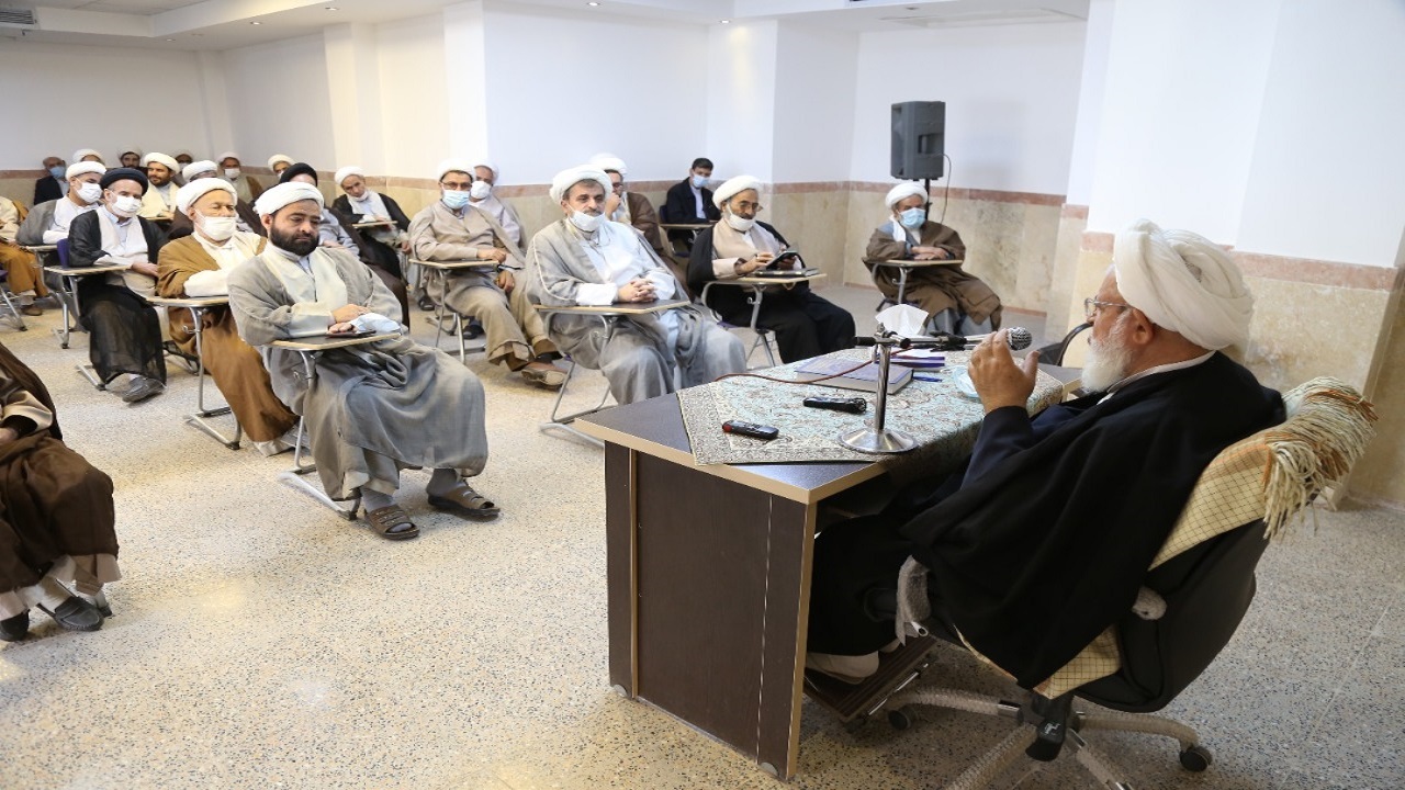 تداوم انقلاب نیازمند حفظ وحدت و یکپارچگی در جامعه اسلامی است