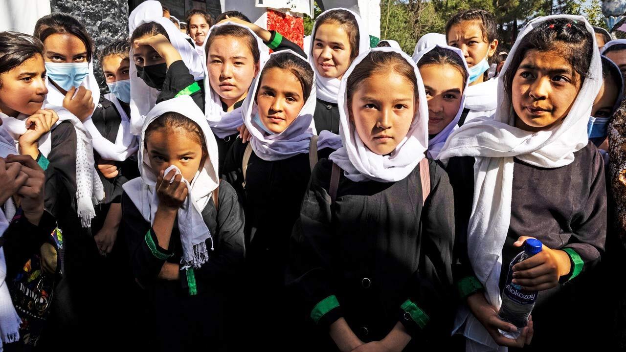ممنوعیت تحصیل دختران در افغانستان یک شکست بزرگ برای آینده آنها است