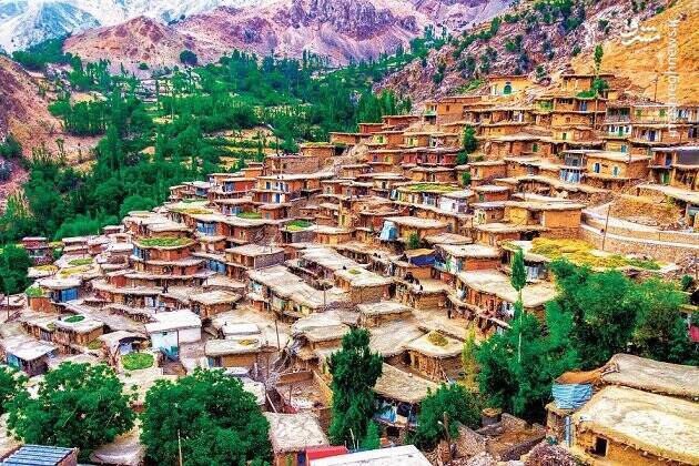آشنایی با جاهای دیدنی روستای پلکانی +تصاویر