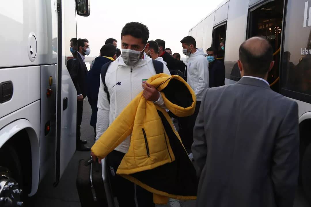 تیم ملی فوتبال لحظاتی پیش وارد مشهد شد+ عکس
