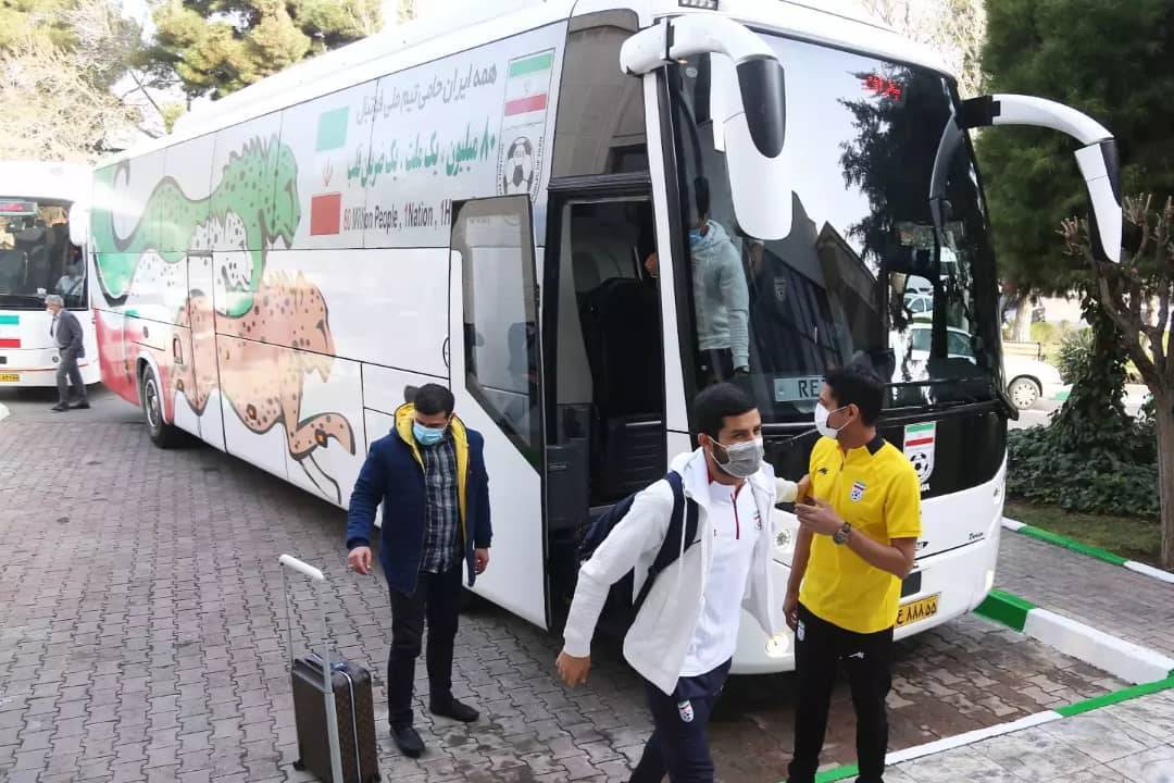 تیم ملی فوتبال لحظاتی پیش وارد مشهد شد+ عکس