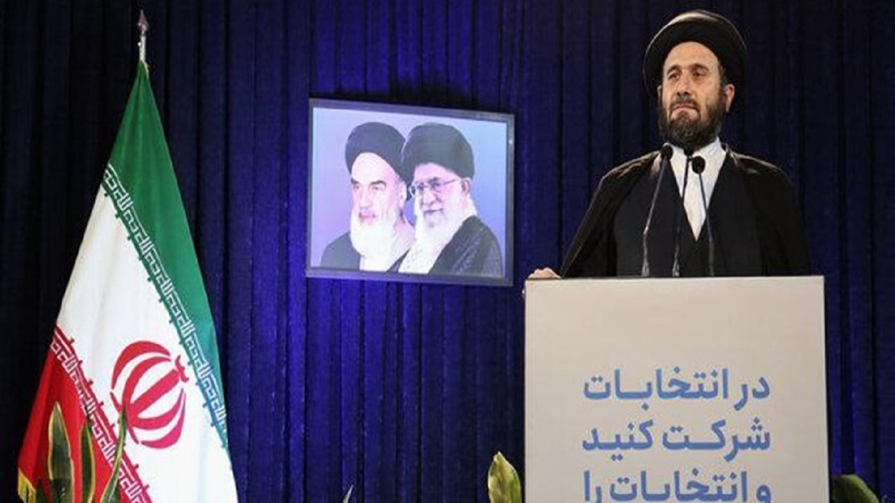 هدف دشمن از بین بردن اعتماد به نفس ملی است