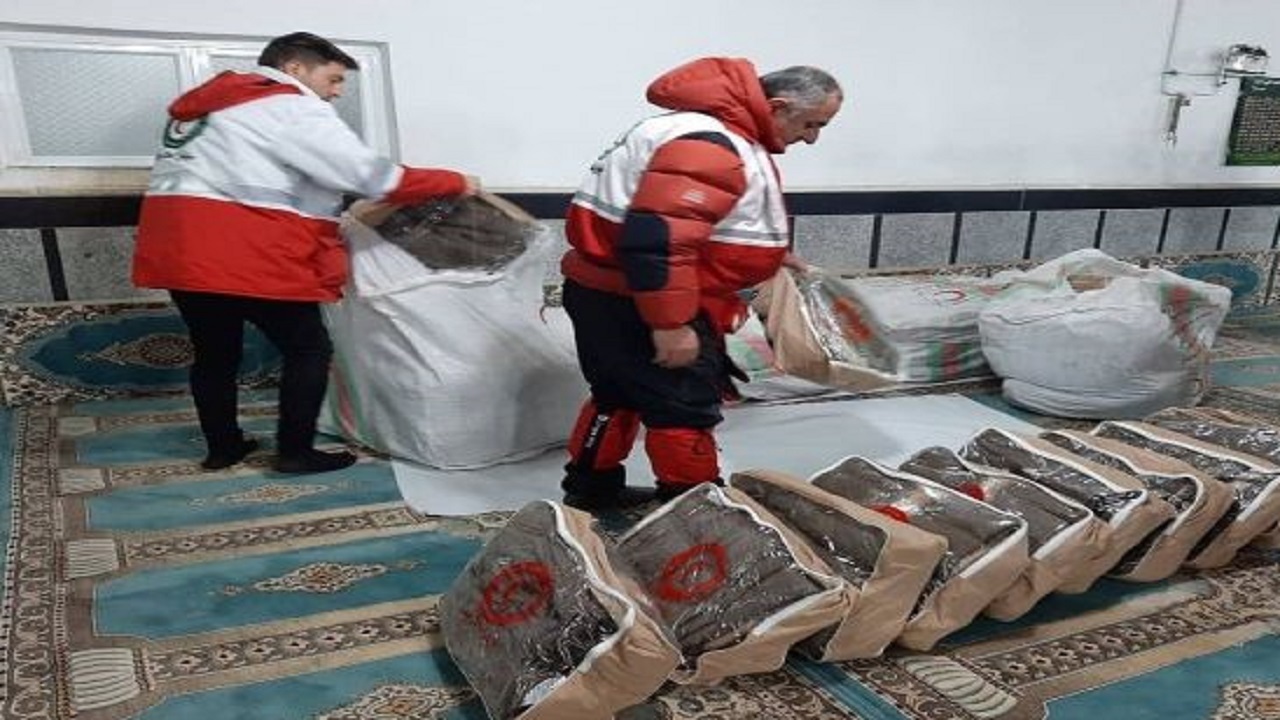 اسکان اضطراری ۴۹ مورد مسافران در راه مانده