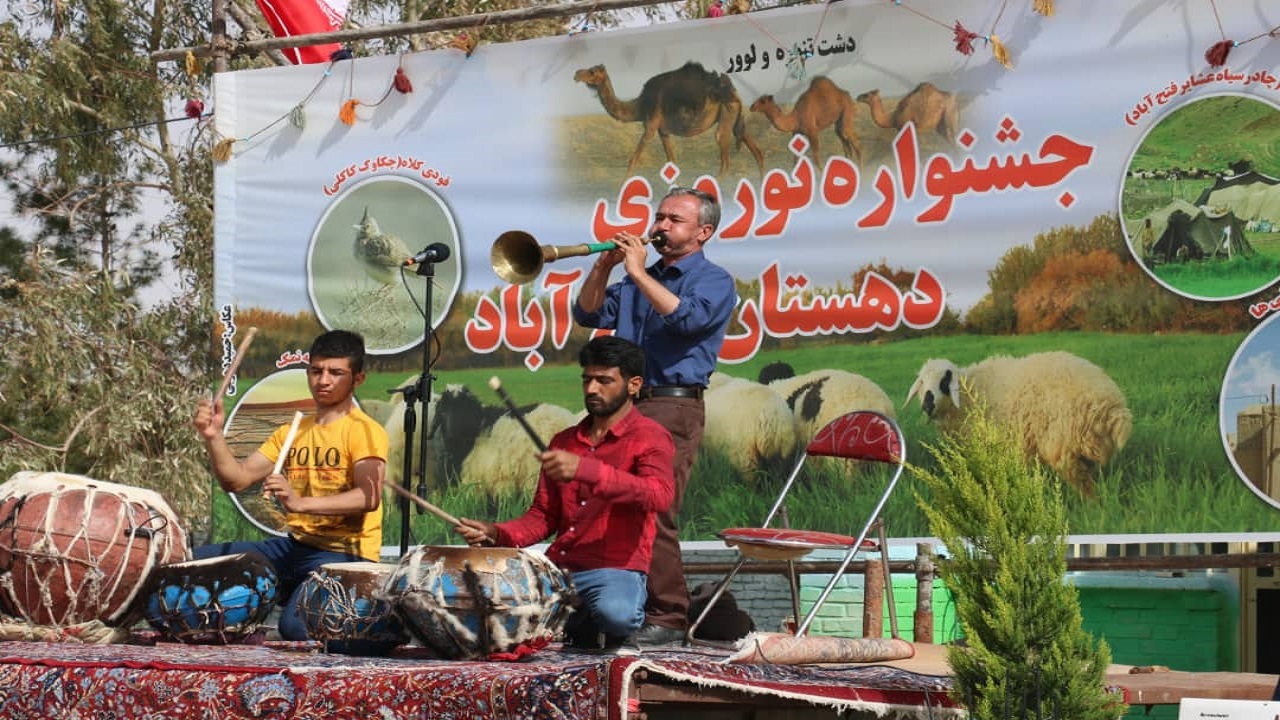 برگزاری جشنواره نوروزی در دهستان فتح آباد