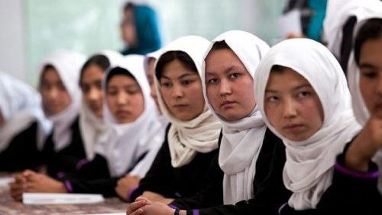 بستن مکاتب دخترانه؛ مذاکرات آمریکا با طالبان لغو شد
