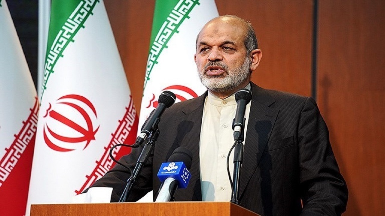 مدارس و مراکز آموزشی در ۱۴ فروردین بازگشایی می‌شوند/ دریافت ۳ دُز واکسن، شرط استفاده دانشجویان از خوابگاه