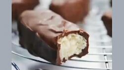 روش تهیه شکلات نارگیلی + فیلم