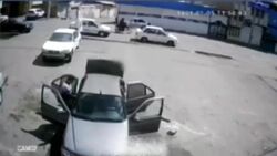 اتومبیل الکتریکی با موتور برق بنزینی! + فیلم