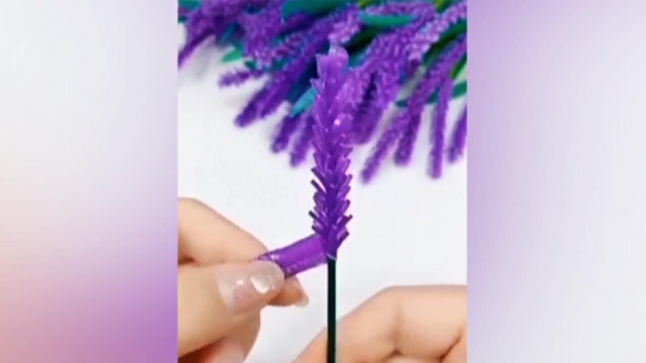 گل‌سازی با استفاده از نی پلاستیکی! + فیلم