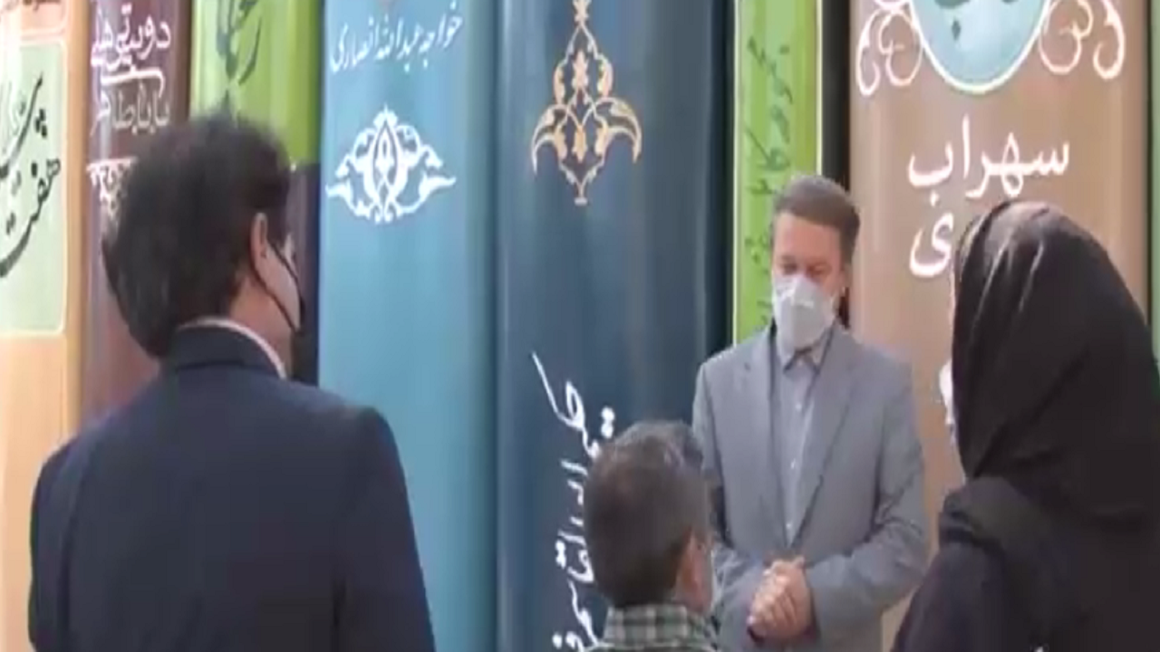 رونمایی از المان کتاب و کتابخوانی در شاهرود