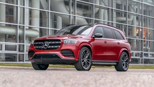 مرسدس بنز کلاس GLS 2022 در مقابل بی ام و X7 2022 + فیلم