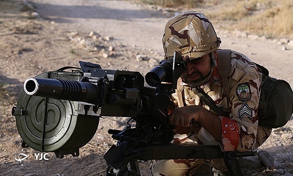 کاوه و نصیر؛ قاتلان یگان زرهی دشمن در میدان نبرد کاوه و نصیر؛ قاتلان یگان زرهی دشمن در میدان نبرد