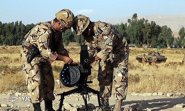 کاوه و نصیر؛ قاتلان یگان زرهی دشمن در میدان نبرد کاوه و نصیر؛ قاتلان یگان زرهی دشمن در میدان نبرد