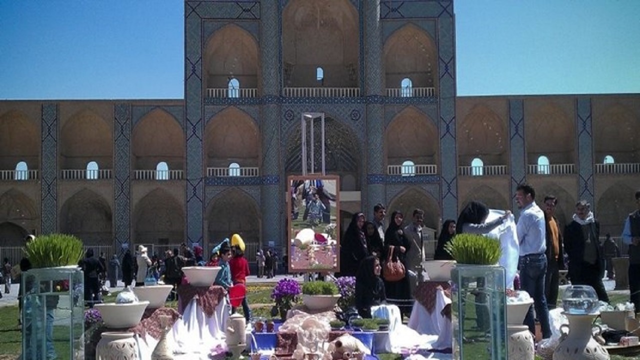 تداوم برنامه‌های فرهنگی ایام نوروز در طول سال