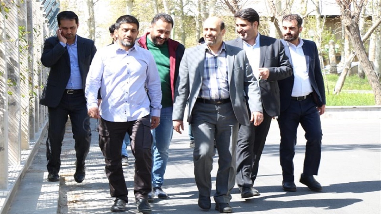 تیم‌داری باشگاه مقاومت در لیگ برتر کشتی