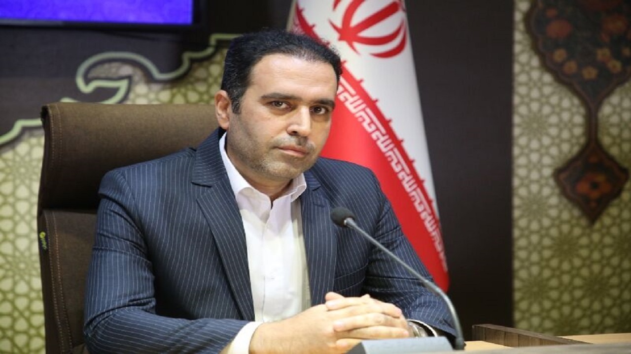 میانگین سن مدیران در قم کاهش یافته است