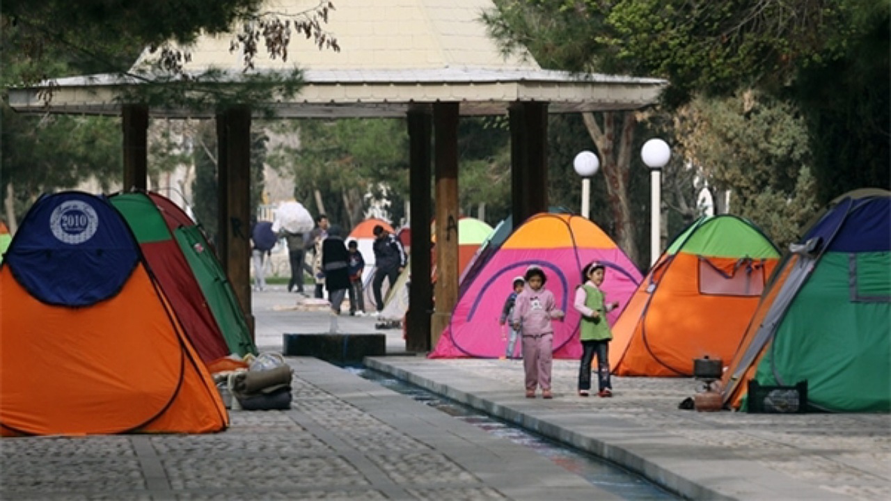 اسکان یک روز و نیمی مسافر در کاشان
