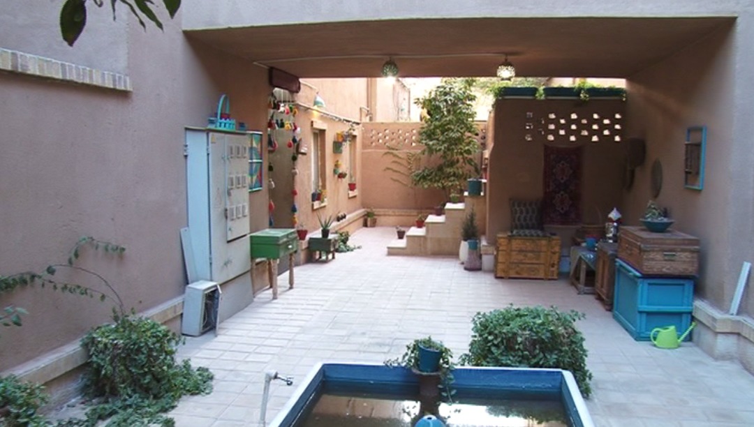 آرامش خانوادگی در سایه نماهای سنتی شهر یزد
