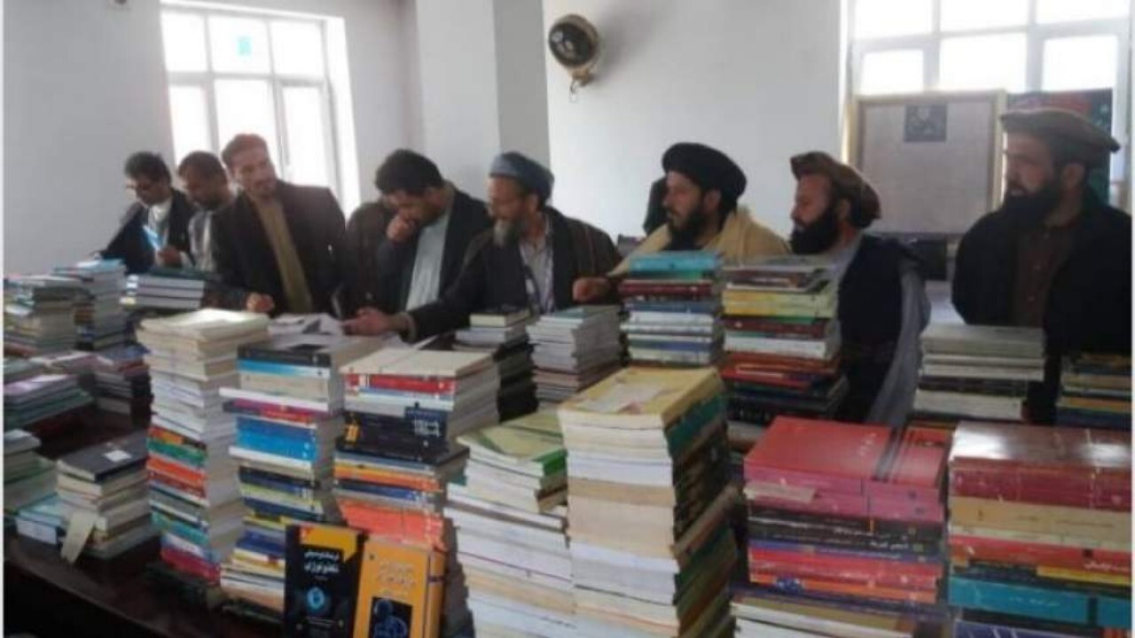 سفارت ایران ۲ هزار جلد کتاب به کتابخانه بدخشان اهدا کرد