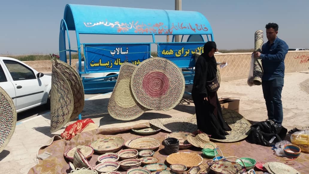 گشتی با قایق در تالاب شادگان + فیلم