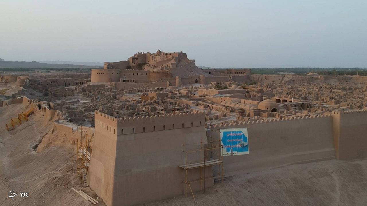 بازسازی ارگ بم ۱۰ سال زمان می‌برد